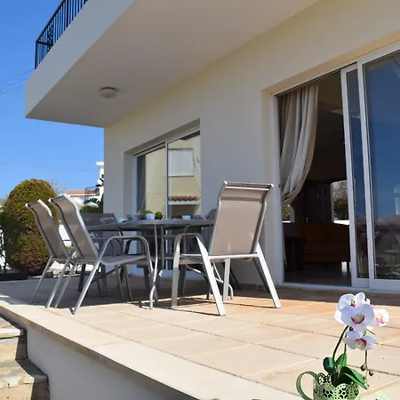 Vrisi Village 5 * Pégeia