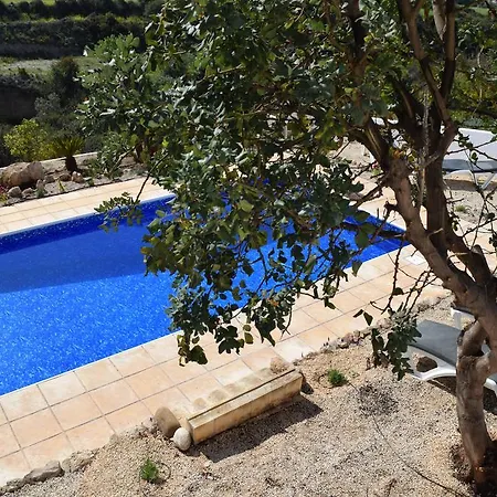 Vrisi Village 5 * Peyia