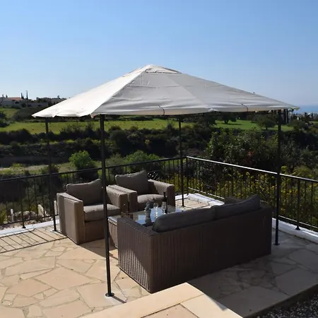 Vrisi Village 5 * Peyia