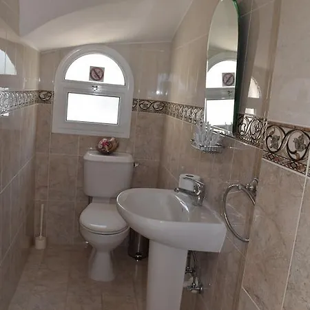 Vrisi Village 5 Villa *